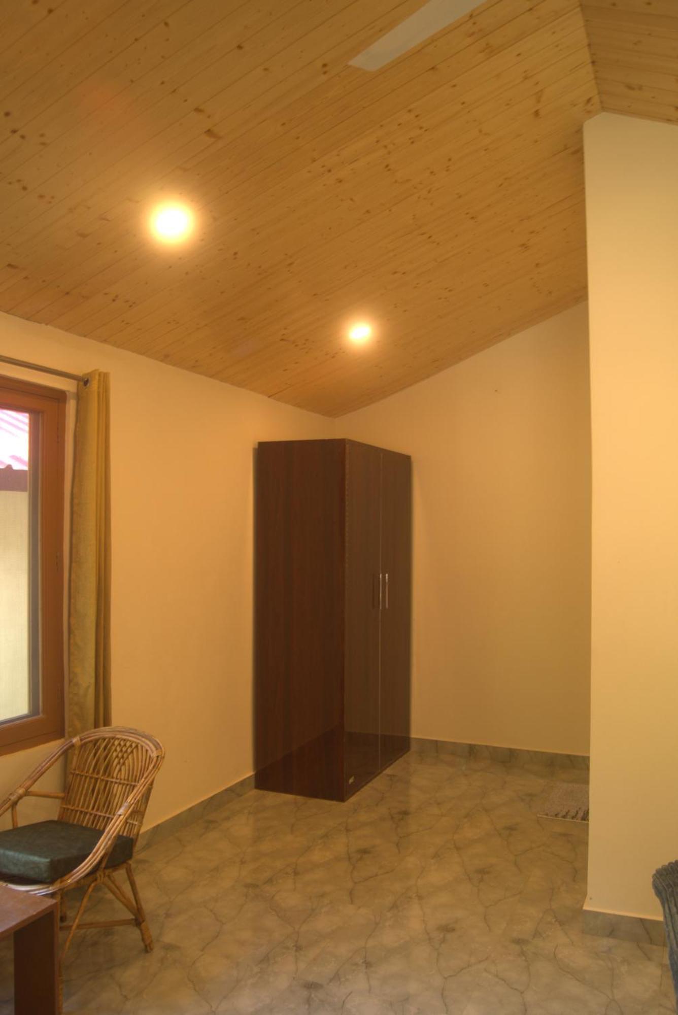 Ahava Kasol Riverside Cafe And Cottages Extérieur photo