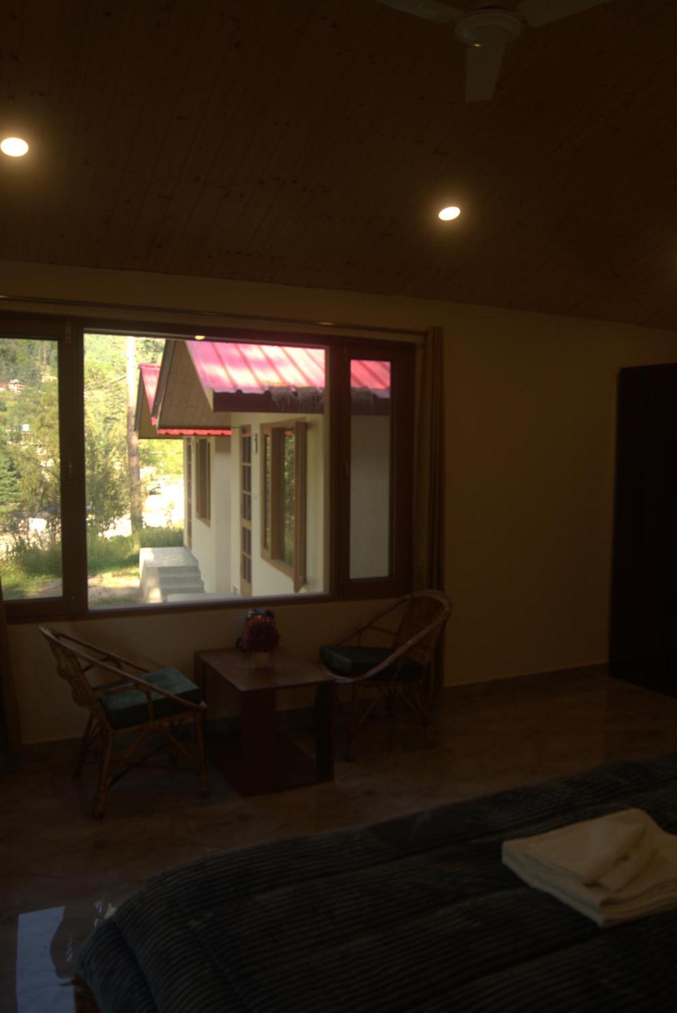 Ahava Kasol Riverside Cafe And Cottages Extérieur photo