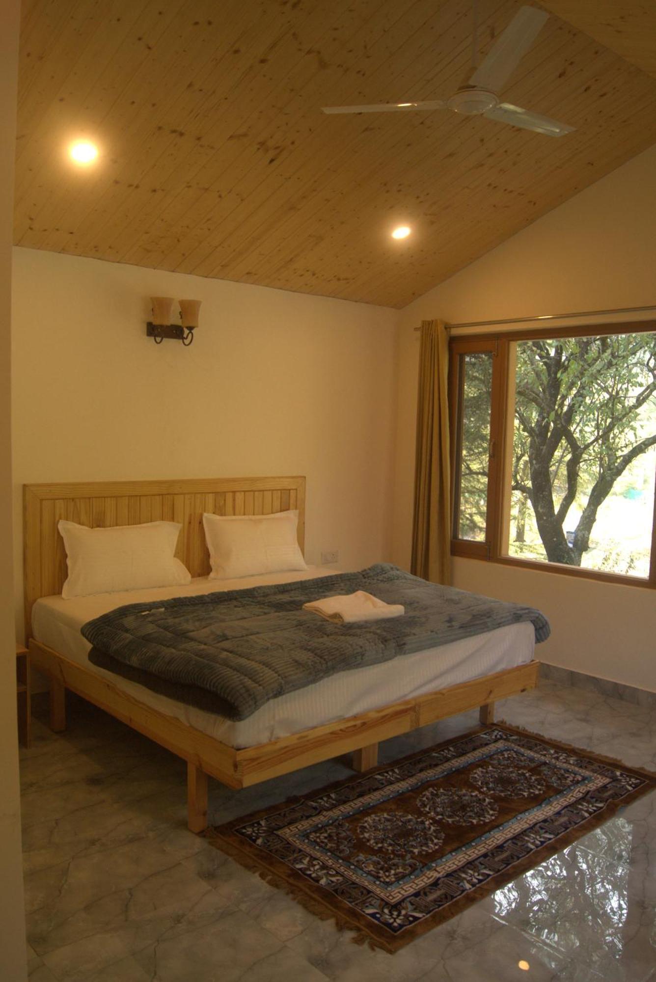 Ahava Kasol Riverside Cafe And Cottages Extérieur photo