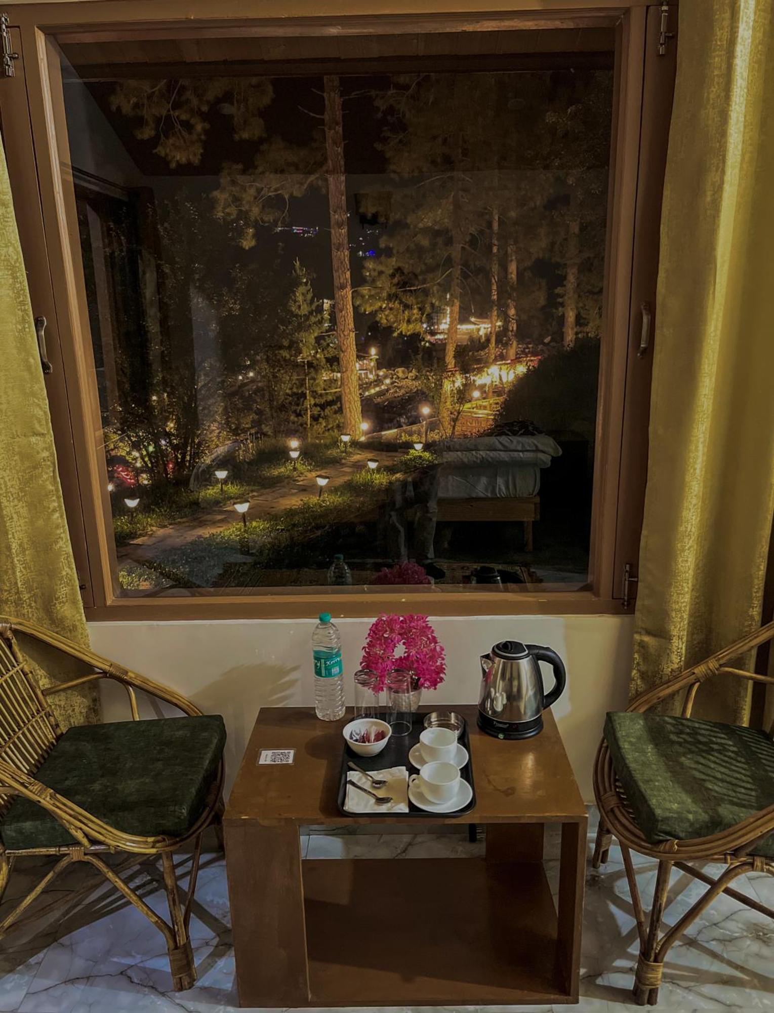 Ahava Kasol Riverside Cafe And Cottages Extérieur photo