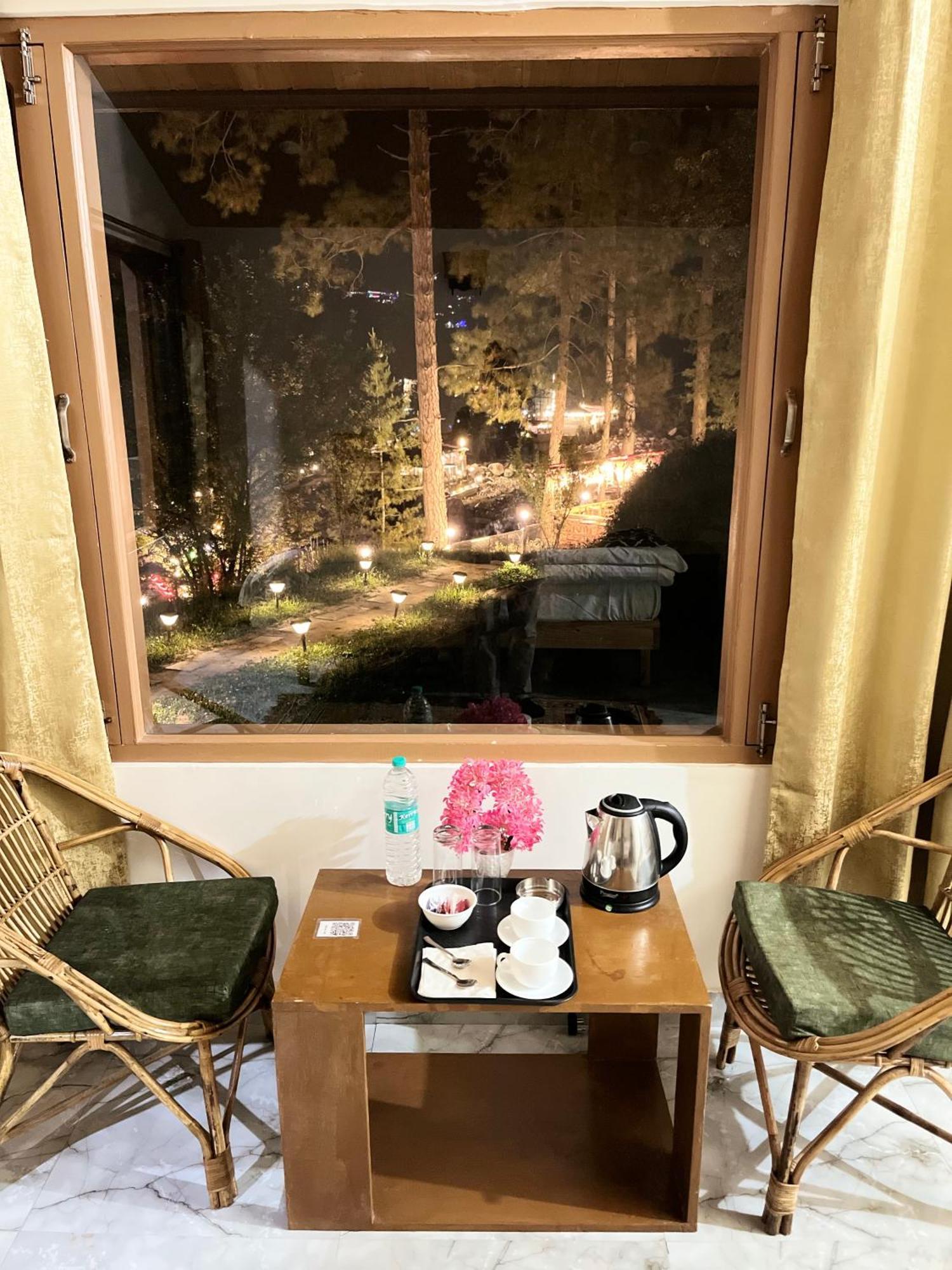 Ahava Kasol Riverside Cafe And Cottages Extérieur photo