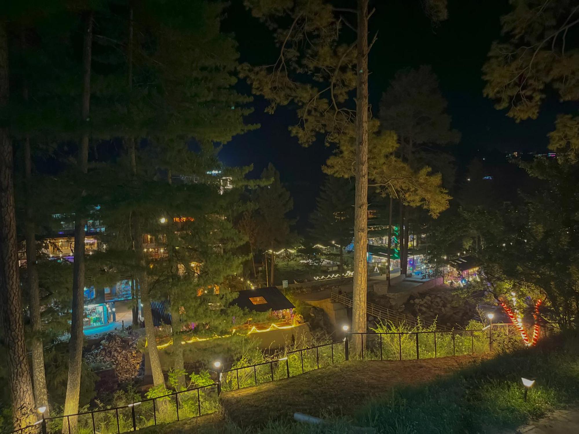 Ahava Kasol Riverside Cafe And Cottages Extérieur photo