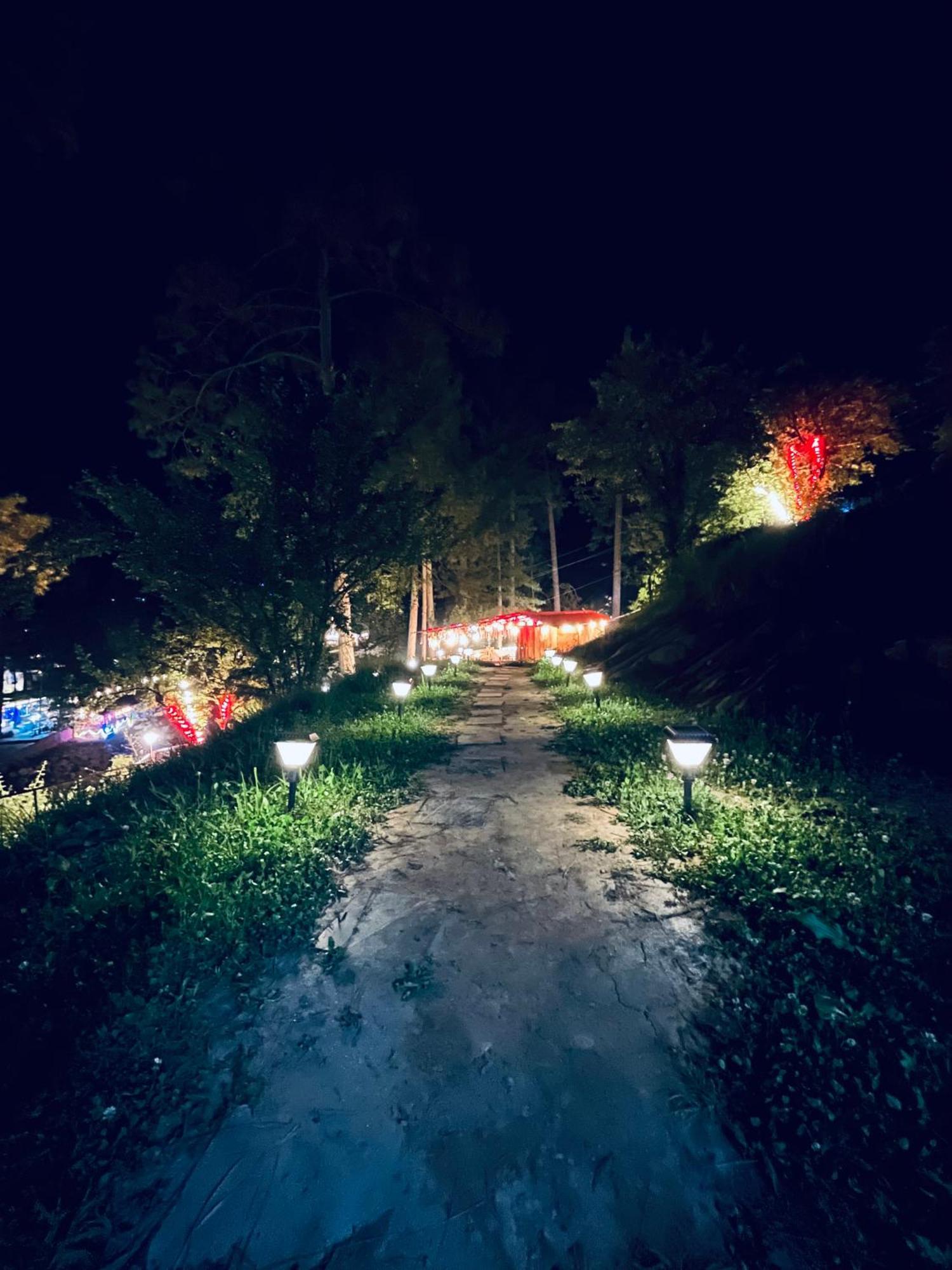 Ahava Kasol Riverside Cafe And Cottages Extérieur photo
