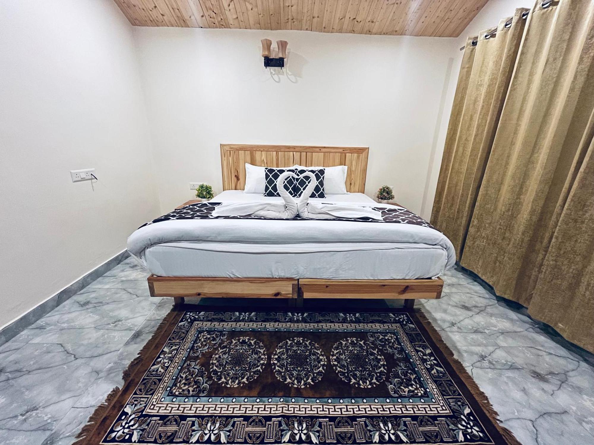 Ahava Kasol Riverside Cafe And Cottages Extérieur photo
